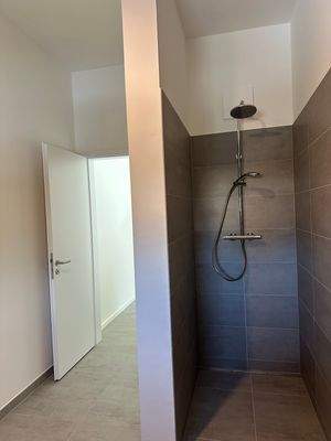 Bad Dusche