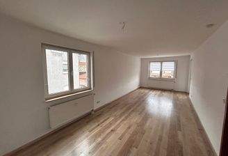 Schulstr. 18, 2.OG links, WE 6 (6).jpg