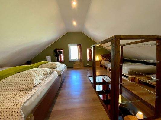 Schlafempore Fewo Rechts.