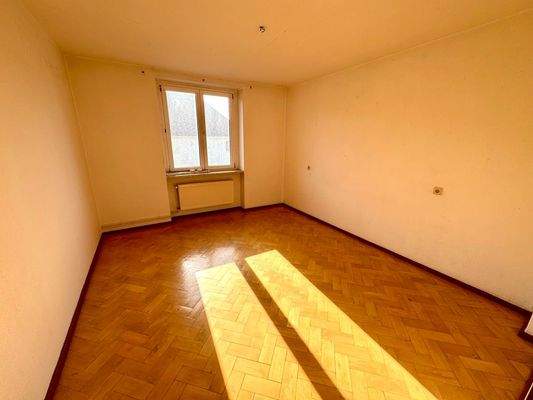 leerstehende WE Schlafzimmer