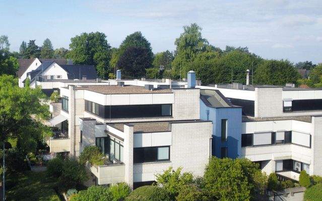 Drohnenaufnahme des Gebäudes