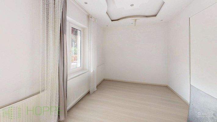 Schlafzimmer 2 Bild 1_defurnished