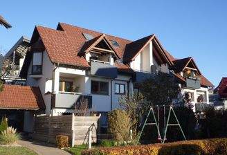 Wohnung vom Garten her gesehen...