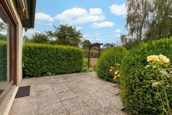 Terrasse mit Markise