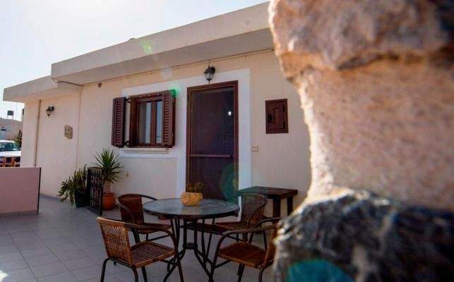 Südostkreta, Anatoli: Wohnung im ersten Stock mit Berg- und Meerblick zu verkaufen