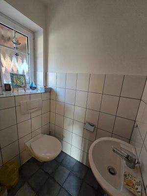 Gäste-WC im unteren Hausflur