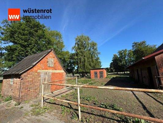 Kleinkläranlage + Weide