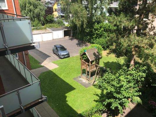 Stellplatz Innenhof.jpg