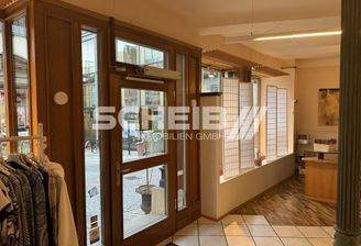 Eingangsbereich Laden