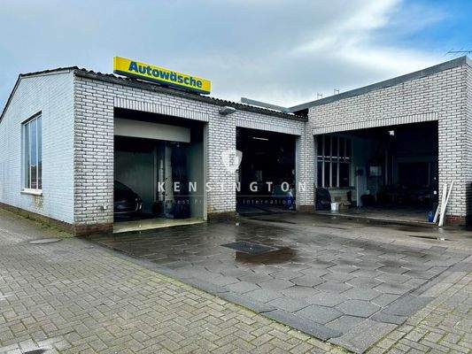 Waschstraße / Eingang Werkstatt