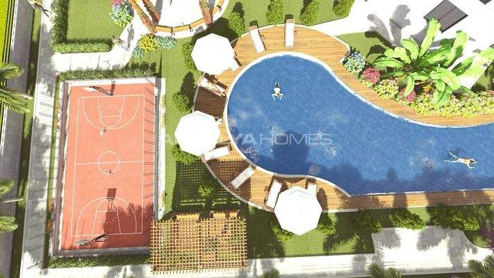Apartments within Walking Distance of the Beach in Mersin Tomuk