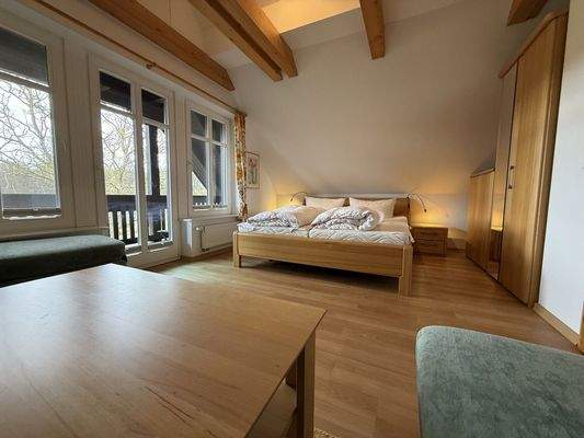 Schlafzimmer OG