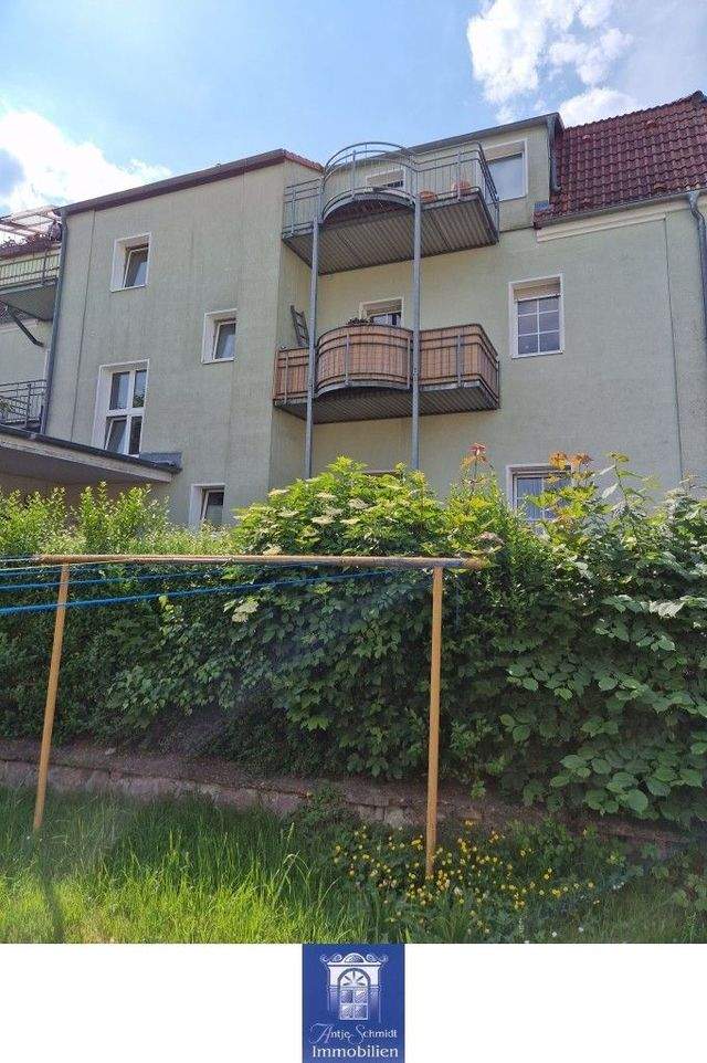 Helle großzügige Wohnung mit Balkon und Tageslichtbad mit Wanne! - Photo 3