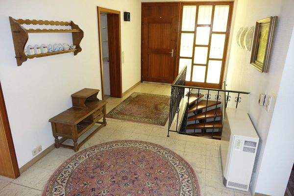 großzügiger Eingangsbereich