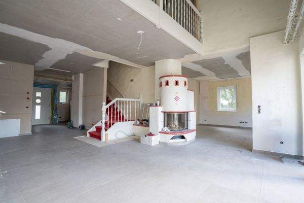 Wohn-Essbereich mit Kamin