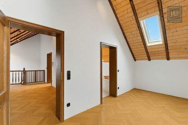 OG Kleiderschrank Eltern