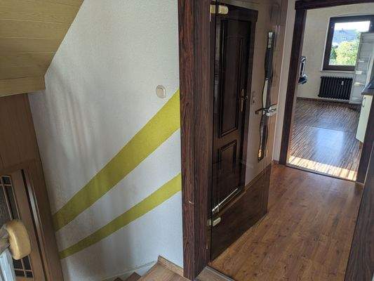 Zugang leere WHG 1.OG mit Dachterasse.MP.jpg