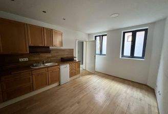 20221007_080350673_iOS