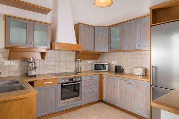 Kreta: Steinvilla mit Meerblick und Infinity-Pool in Drapanos zu verkaufen