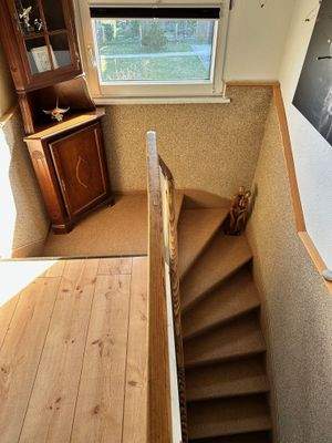 Treppenaufgang zum DG