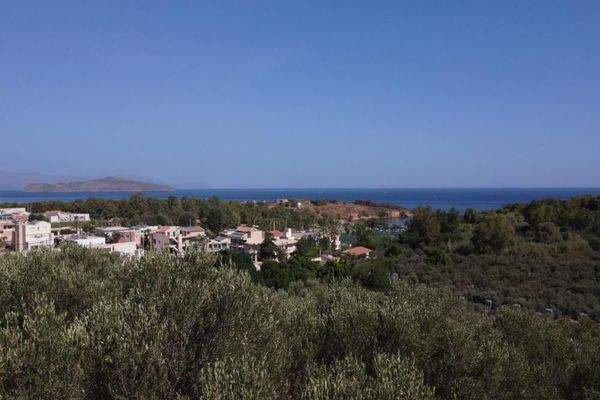 Kreta, Agioi Apostoli: Grundstück mit Meerblick in der Nähe des Stadtzentrums zu verkaufen