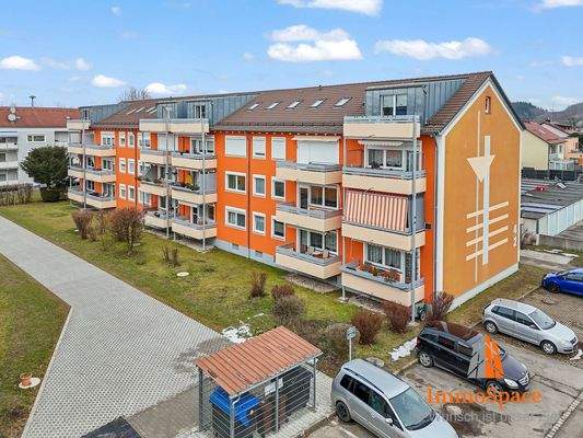 Sonnige Süd-West-Ansicht