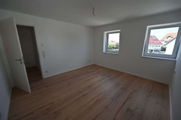 Schlafzimmer 01