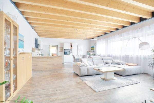 Wohn-/Essbereich mit Küche