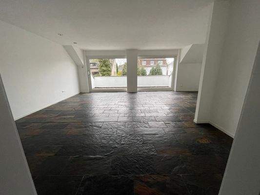 Wohn- und Esszimmer.JPG