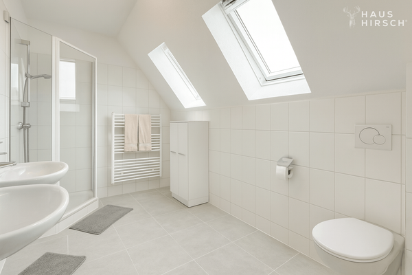 Badezimmer 2 OG modernisiert Bsp. 