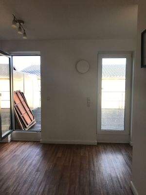 Bux37_Whg. 8_Wohnzimmer 2.JPG