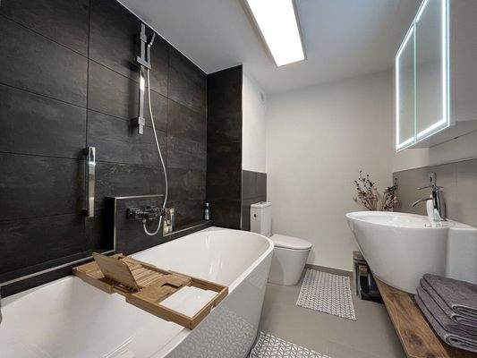 Bad Einliegerwohnung