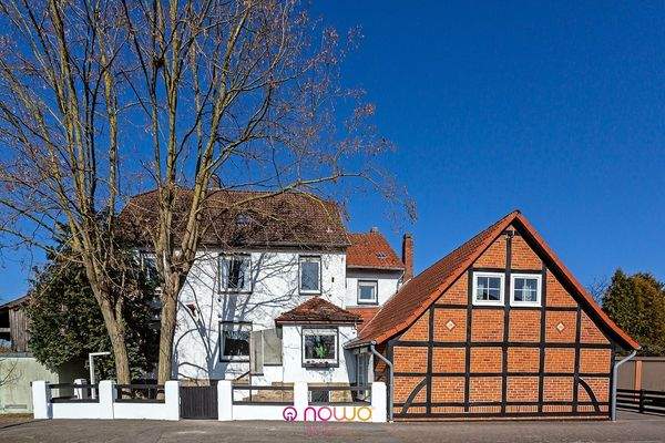 Ensemble mit drei Wohnungen