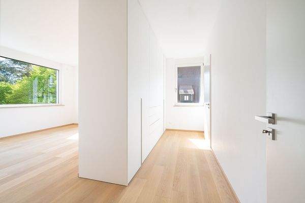 Zimmer_mit_Einbaumoebeln