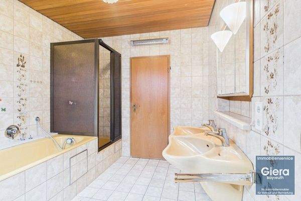 Badezimmer Obergeschoss 