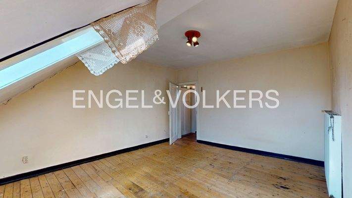 Wohnung 2 Zimmer 1 DG