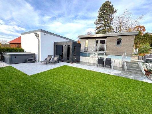 Tiny_House_Sauna_Whirlpool