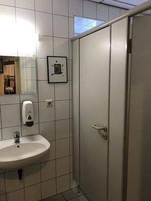 2025_04_Ristorante_WC_Damen_1