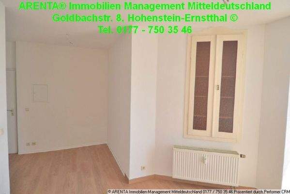 Küche mit Einbauschrank