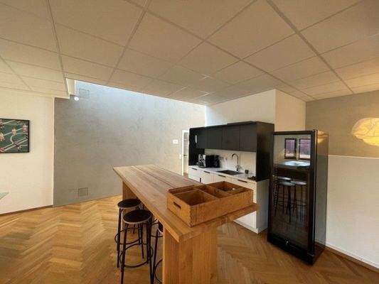 Küchenzeile mit Theke