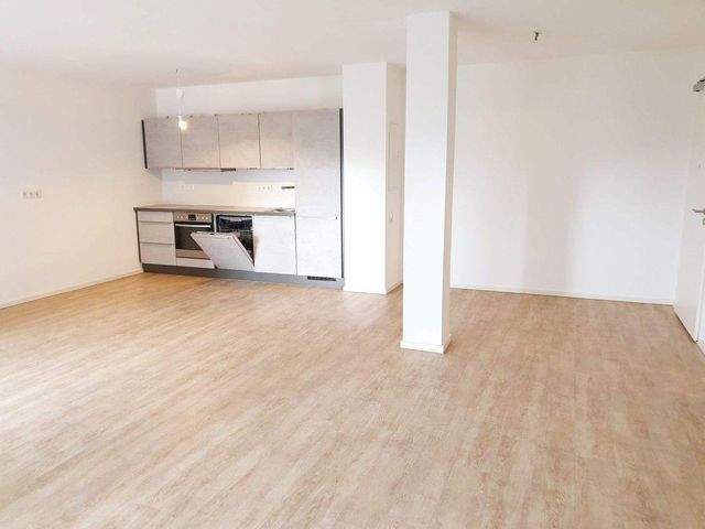 THON mit Terrasse: neuwertige 3-Zi.-Wohnung! - Photo 2