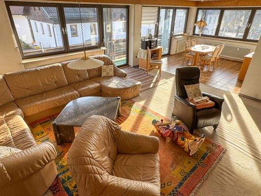 Wohnzimmer inkl. Essbereich