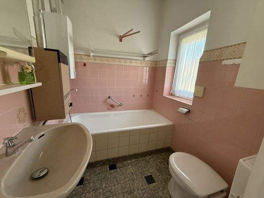Badezimmer Wohnung 2