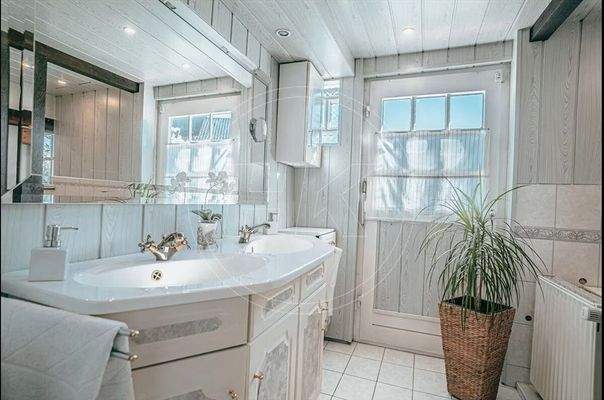 Praktisches Tageslichtbad ...