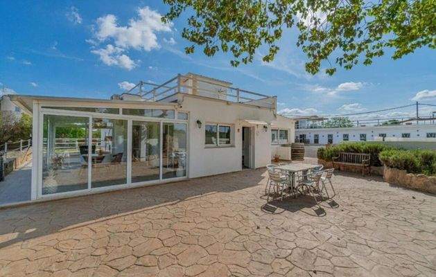 12d41ad9-6001-4871-bd41-d10e1a42025c