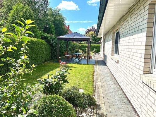 Ostseite des Hauses