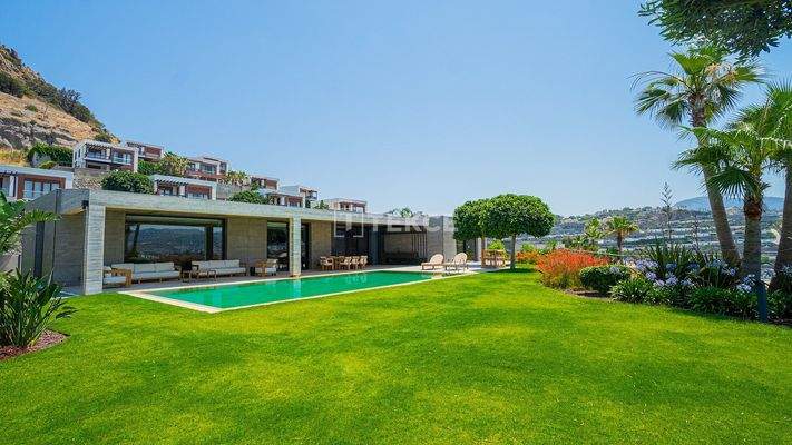 Unique Villa with Panoramic Sea View in a Beach Complex in Yalıkavak