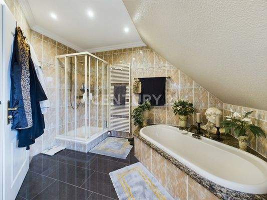 Badezimmer 2 1.OG Ansicht 2