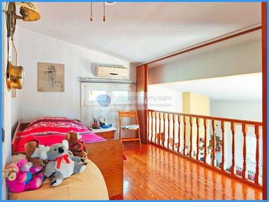 f5e0ff6e716140a0877db739c4566290-original