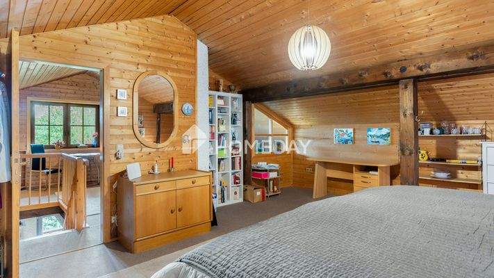 1. OG Elternschlafzimmer 2